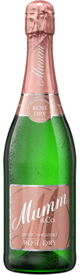 Eine Flasche Mumm Rosé Dry Sekt mit einem eleganten, rosafarbenen Etikett und Wassertropfen auf der Glasoberfläche.