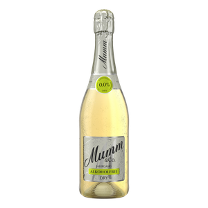 Eine Flasche alkoholfreier Sekt von Mumm & Co. mit einem spritzigen, hellen Inhalt und einem eleganten Etikett.
